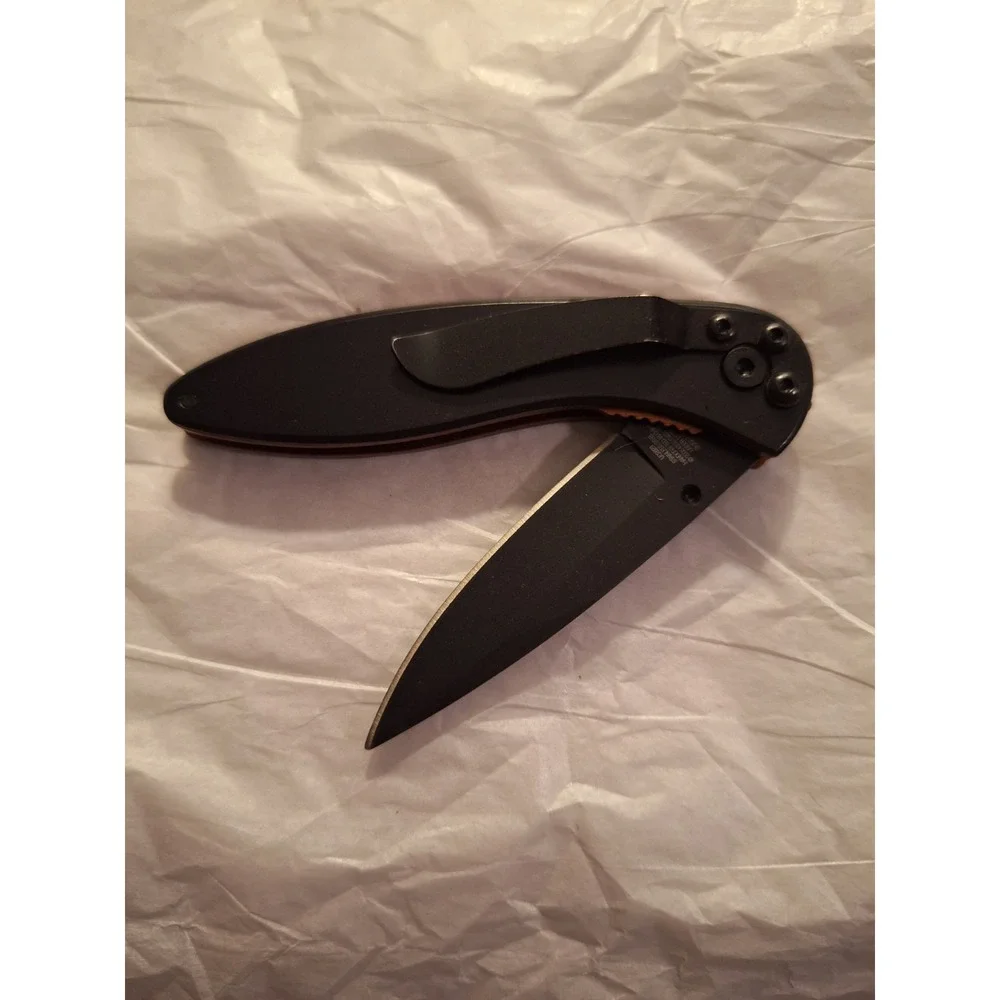 Kiss Living Legends Folding Knife‎ w/ Tin by United Cutlery 2008